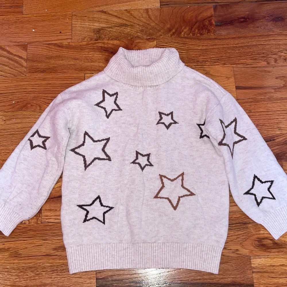 GAP Toddler Brushed Turtleneck Brown and Cream Toddler Sweater 5